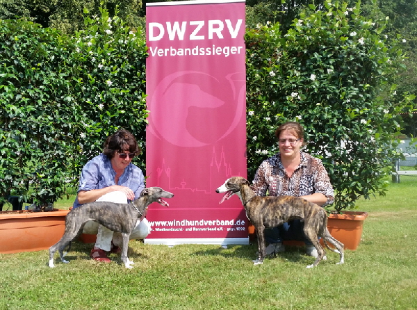 Kathie (left) Rudi (right)